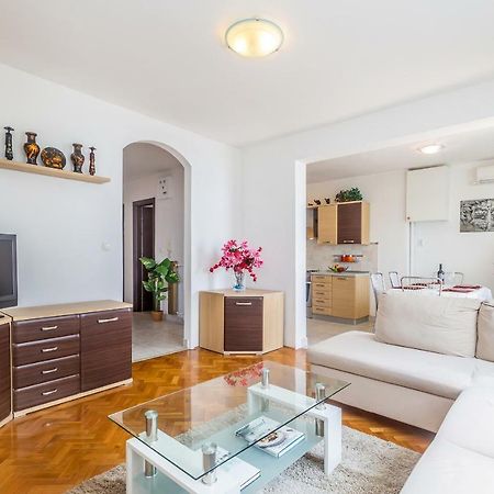 Apartment Lucky 1 Rijeka Zewnętrze zdjęcie